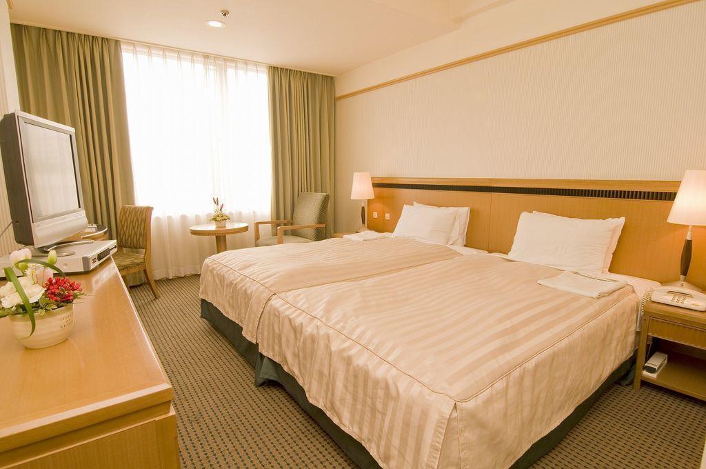 Orion Hotel Наха Екстер'єр фото