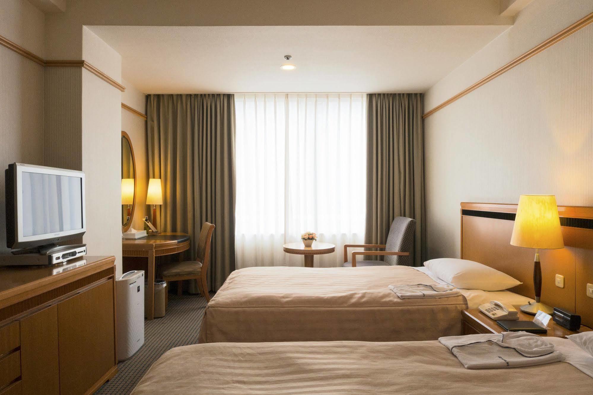 Orion Hotel Наха Екстер'єр фото